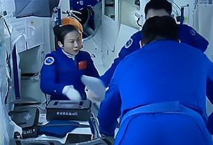 ��Ƶ:����Ա���Ͳ����ֳ�