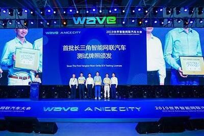 �Ϻ�����������������ʾ��Ӧ�����շ��ţ��������������ελ��