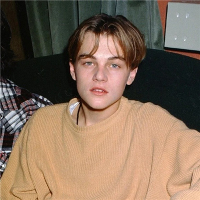 ��������Ʒ�µ�����Ӣ��(��ѡ100��)