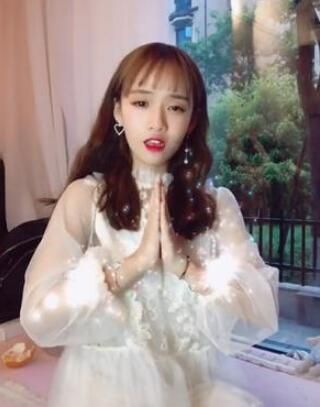 ����һ��һ����Ч��ôŪ������blingbling��Ч��Ƶ����