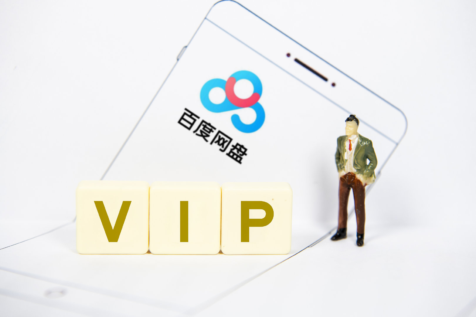 �ٶ�����������洢�ռ�ľ����������