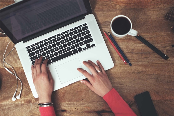 ���˸�����ר�ҽ����ϰ��һ���ٸɻ�