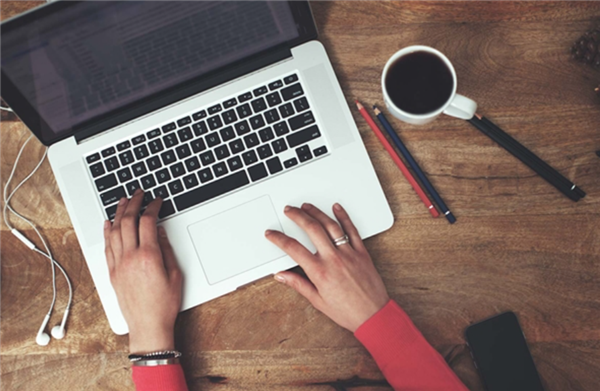 ר�ҳƣ�44%����ҵ�����л�����ʽ��н н����ӭ�������