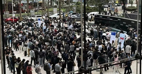 �й��ˡ�����Ϻ���𵽹��⣡60���ү������룺�⻭��̫������