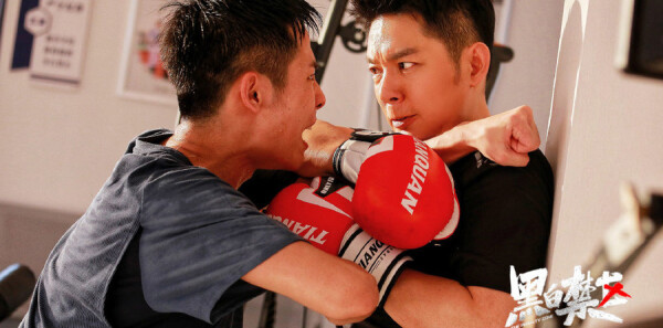 �ڰ׽�����24���������