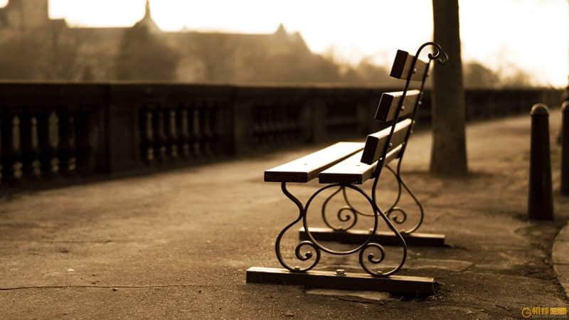 �����Ӻ��࣬������ʵ��