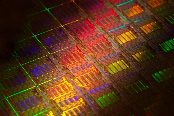 ����о���ذ��ݱ�������7nm��������ʱ���ɼ�һ�ȱ���16%