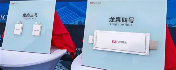 ���ν�������γ�������2��ȫ��̬������ߣ��������ֻ��ȶ�����