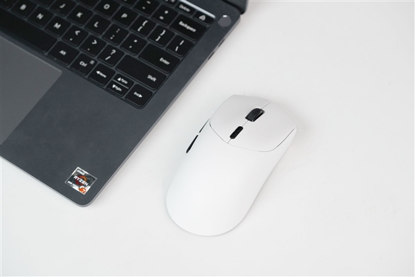 ����֮о2.0�ӳ֣��װ�VT7 Ultra������羺���ͼ��