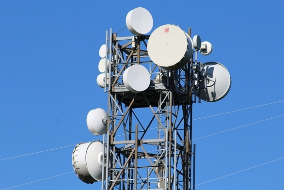 ����ǿ�����ҹ�5G�ƶ��绰�û���12��35�ڻ�