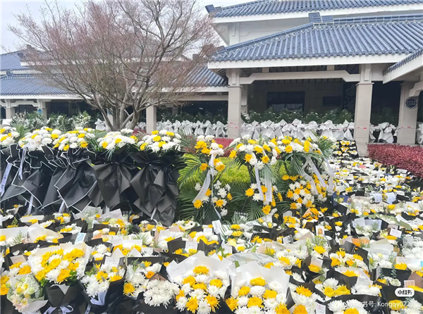 ��ѩ��׷������վ��� �����Է�������ų����ͱ�