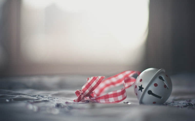 ��������ĳ�˿��ˣ����ۿ�Ƿ��ľ��ӡ�