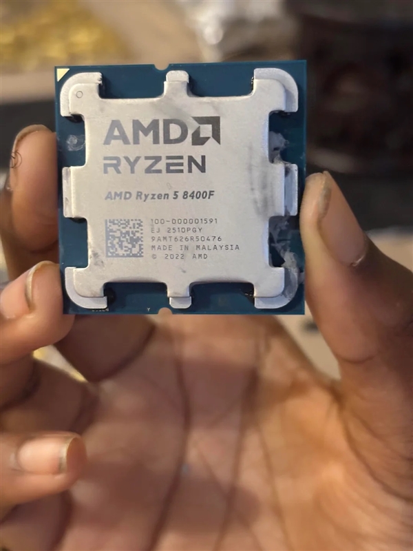 ����̫���ˣ����AMDɢ�����������ﾹ����һ������5 8400F