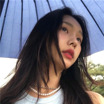 ��Ӧ���а������Ů��Ӣ��(��ѡ100��)