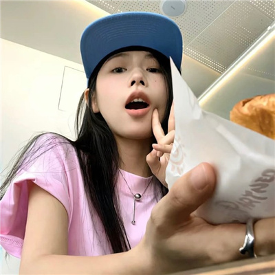 �������ְ�������Ů��(��ѡ100��)