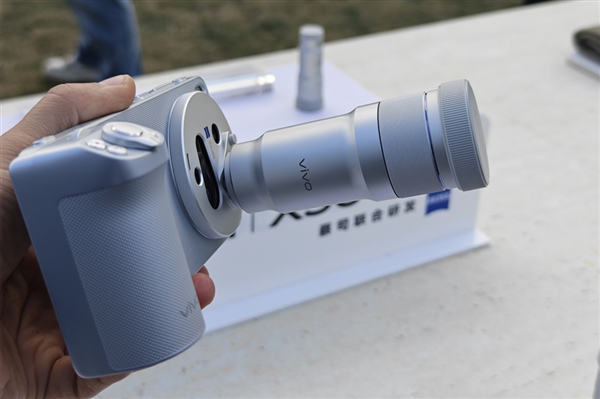 ������ǿӰ���콢��vivo X300 Ultra����������6999Ԫ��