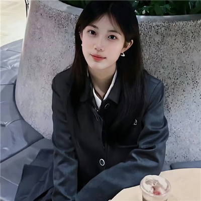 �ɰ���̬����Ů������(��ѡ100��)