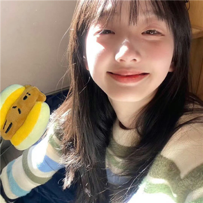 �������� ��Ц��ĬŮ��(��ѡ100��)