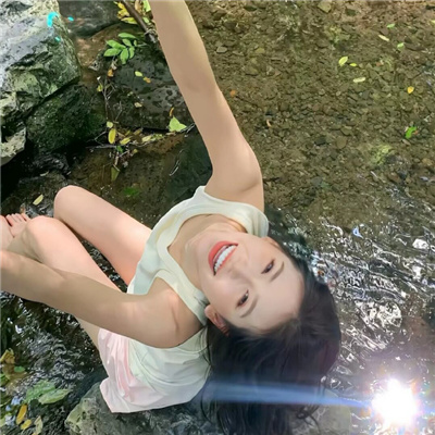 С������������Ů������(��ѡ100��)