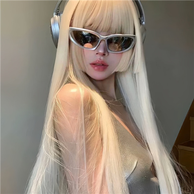 ����������־����Ů��(��ѡ100��)