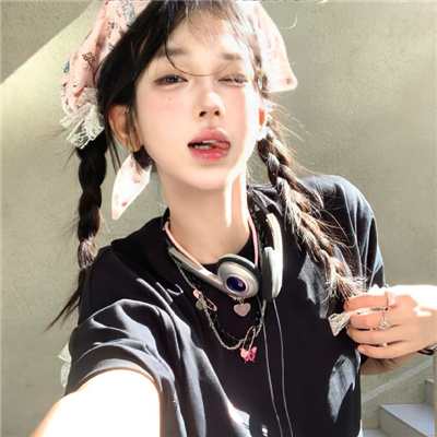 �д�Ů�������ɰ�Ӣ�İ�(��ѡ100��)