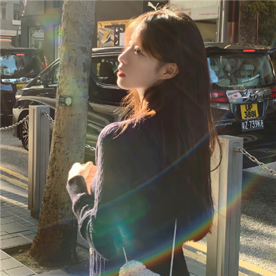 �����߼�����Ӣ��Ů��(��ѡ100��)