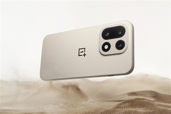 һ�ӿ���165Hz����ˢʱ��������165�� û�ȵ�һ���ܴ�Ķ���