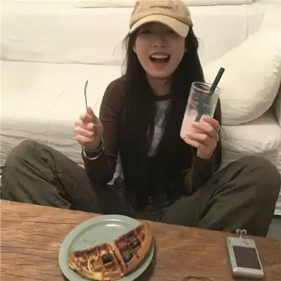 ����Ů��Ӣ�ļ�������y��ͷ(��ѡ100��)