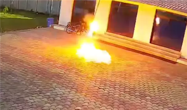 ӡ�����Ӿ����ܸϺ�������33ǧ����ѹ�� �����������