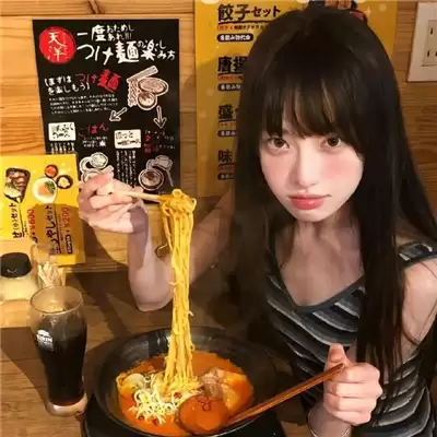 ��ô�������¸Ұ���Ů��(��ѡ100��)