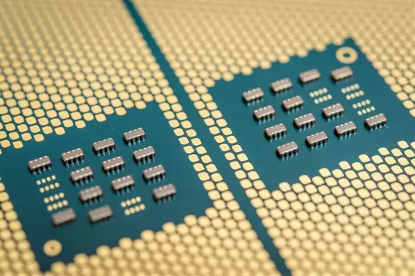 Intel��Ӧ��Ϸ������⣺�����Ż�����CPU����30%���˷ѣ�AMDһ�н��