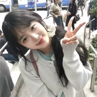 �ŷ������ɰ�������Ů��(��ѡ100��)