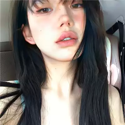 qqŮ��������һ����(��ѡ100��)