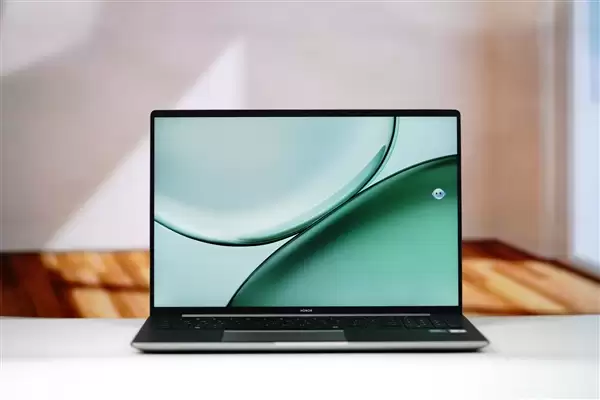 ȫ���׻�SGS����������֤����ҫX16 Plus 2026ͼ��