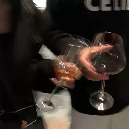 �ɿɶ��˸�������������100����ѡͼƬ��