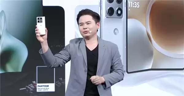 ȫ����ǿ�����۵���������moto razr fold������9999Ԫ��