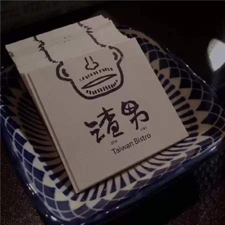 �˸�Ů������������ѡ100��