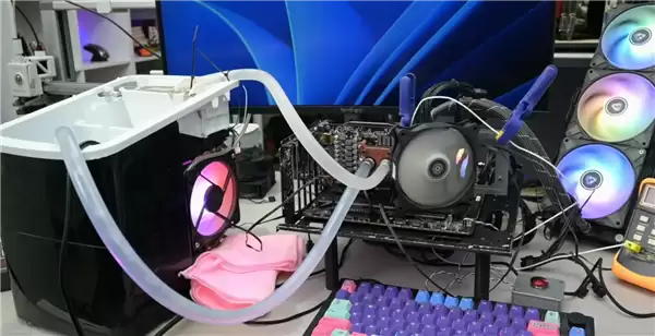 ���Կ�װ̨���䣺RTX 3060��60°C������22°C
