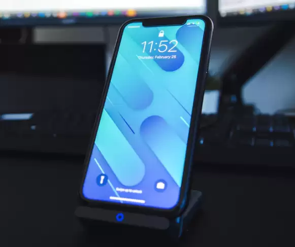 iPhone 12�����������λ����������޷�����������