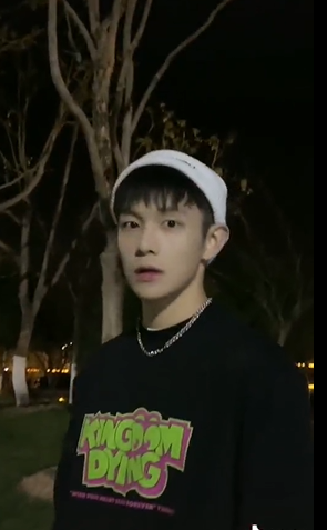 ����levi��Ƶ��ѹۿ����°����� v1.0